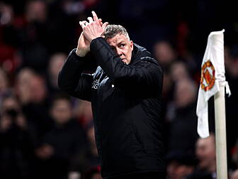 Manchester United board give S...